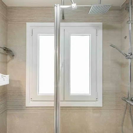 Апартаменты Spacious & Authentic By Rems