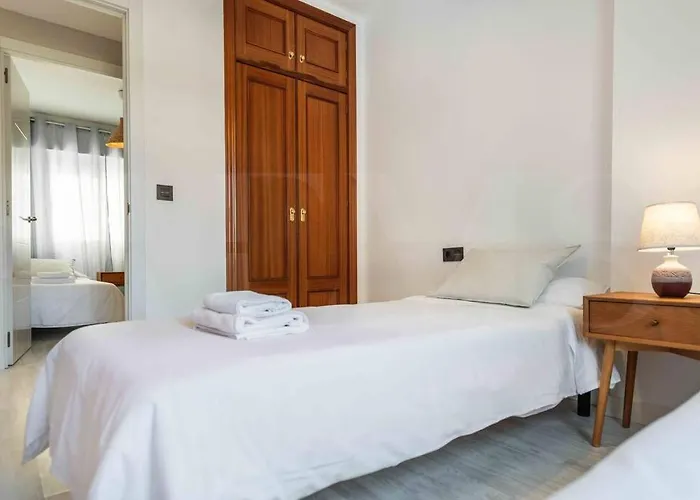 Apartment Spacious & Authentic By Rems *